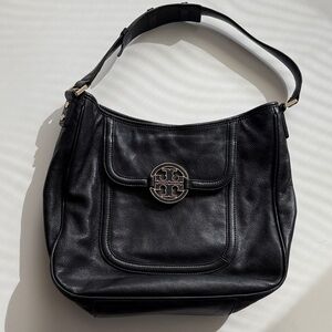Tory Burch Black Leather Shoulder Bag